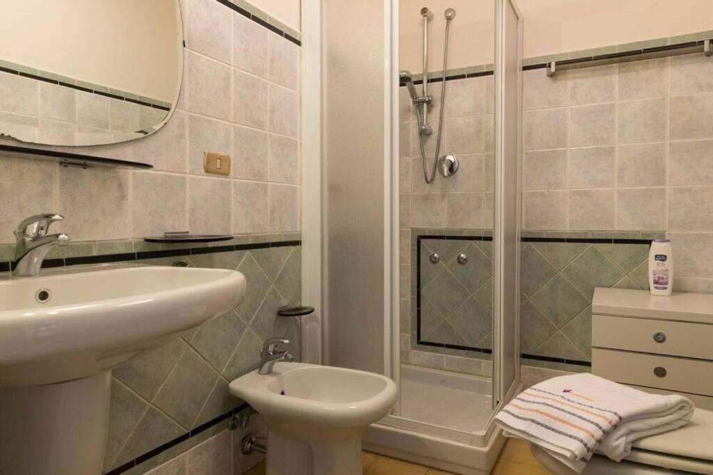 卢卡Mario'S Apartament With Ac And Wifi公寓 外观 照片